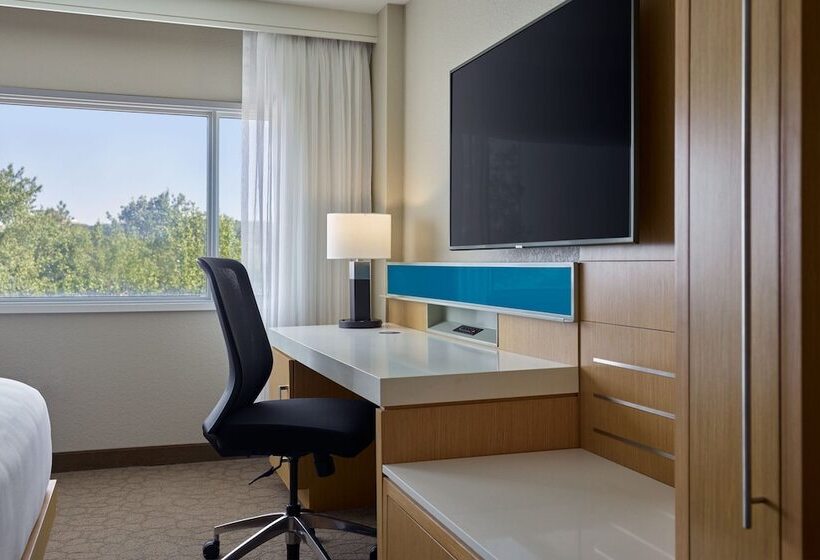 Номер Стандарт 2 Двуспальные Кровати, Delta Hotels By Marriott Little Rock West
