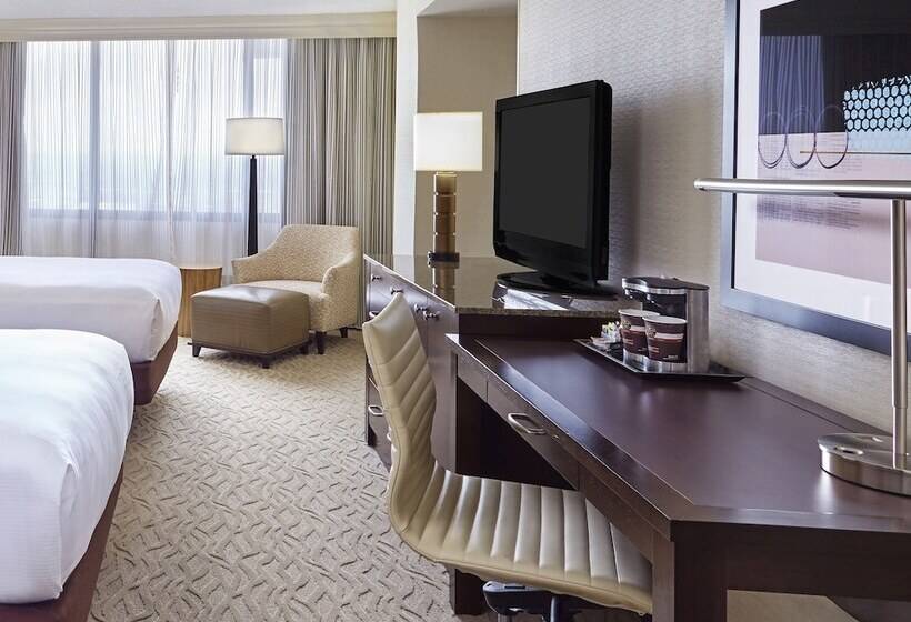 스탠다드 룸 더블 침대 2개, Doubletree By Hilton Washington Dc   Crystal City