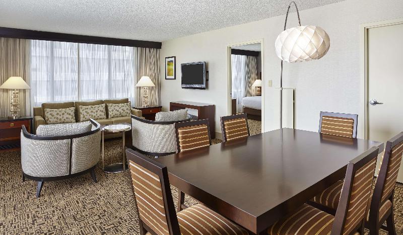 스탠다드 룸 킹사이즈 침대, Doubletree By Hilton Washington Dc   Crystal City