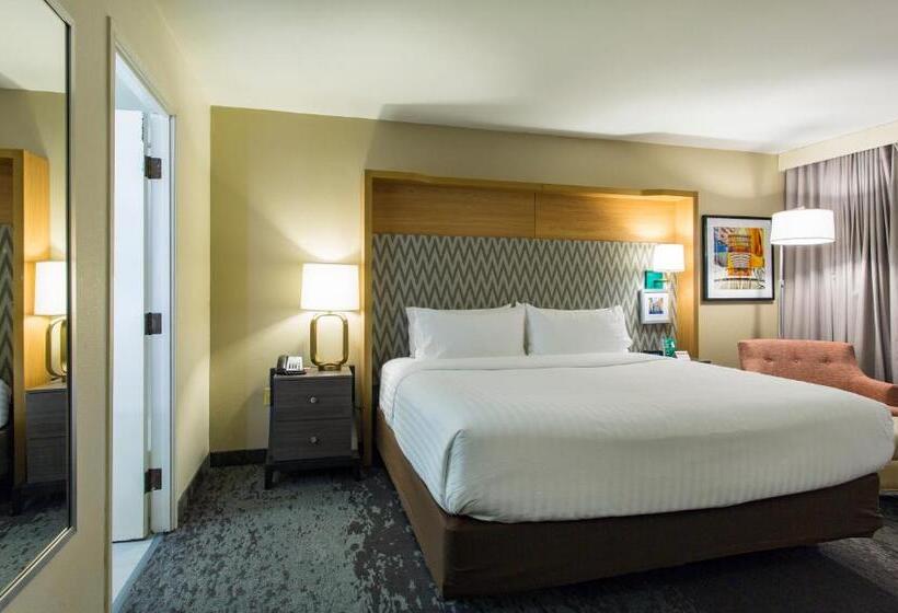 Номер Executive Кровать Кинг, Holiday Inn Chicago North Shore, An Ihg