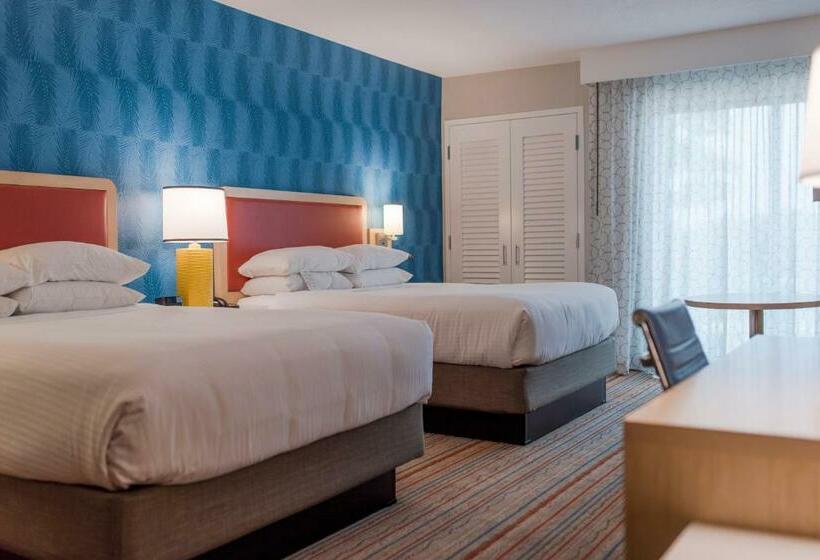 Apartament 2 Sypialnie, Howard Johnson By Wyndham Anaheim Hotel & Water Playground