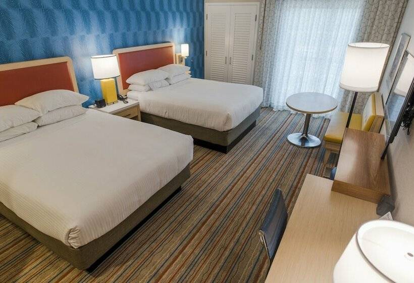 Apartament 2 Sypialnie, Howard Johnson By Wyndham Anaheim Hotel & Water Playground