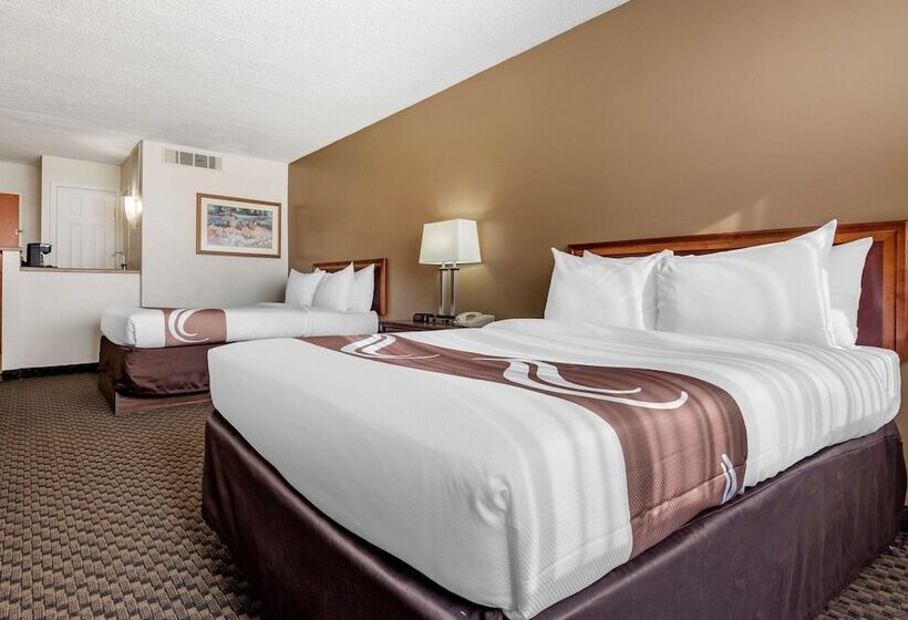 Номер Стандарт 2 Двуспальные Кровати, Quality Inn & Suites Vestal Binghamton Near University