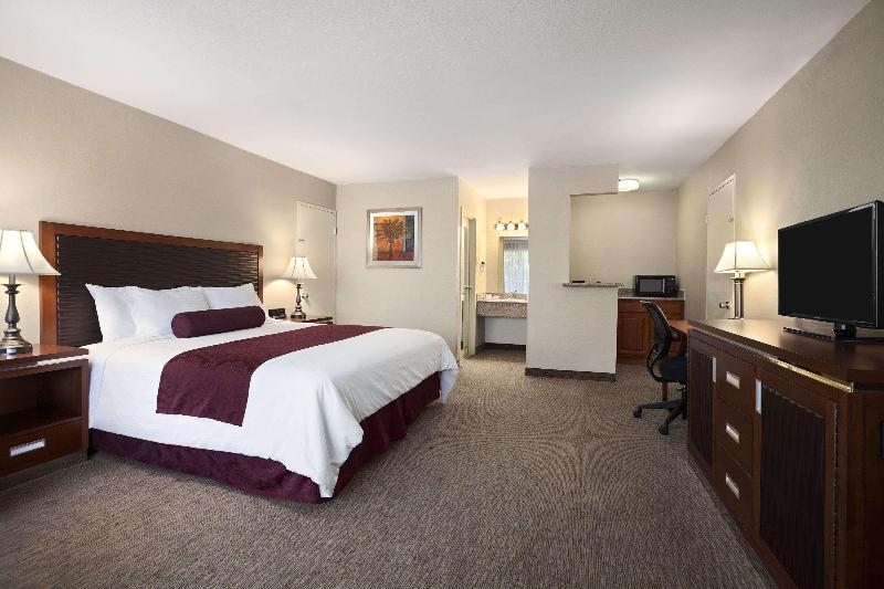 비즈니스룸, Ramada By Wyndham Sunnyvale/silicon Valley
