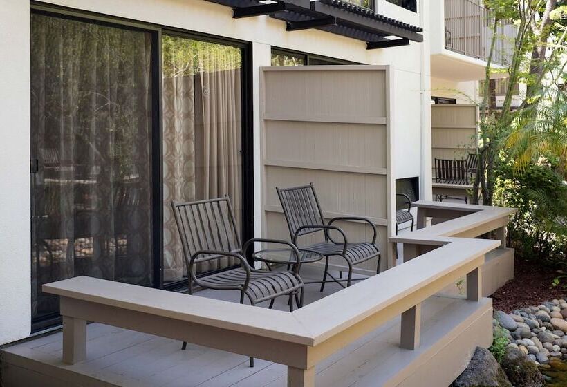 Номер Deluxe, Sheraton Palo Alto