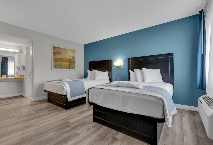Номер Стандарт 2 Двуспальные Кровати, Days Inn By Wyndham Wrightstown Mcguire Afb Bordentown