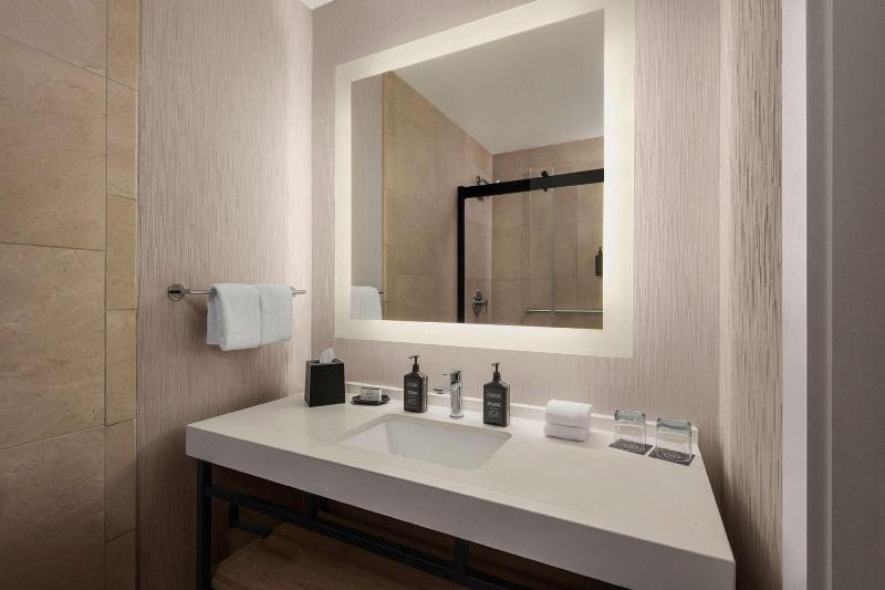 스탠다드 룸 킹사이즈 침대, Sheraton La Jolla
