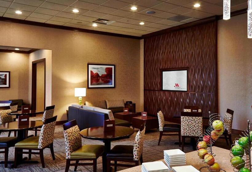 Стандартный Номер Кровать Кинг, Columbus Airport Marriott