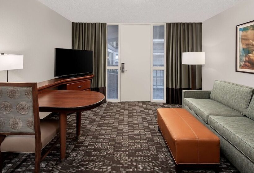 2 Szobás Suite, Embassy Suites By Hilton Nashville Airport