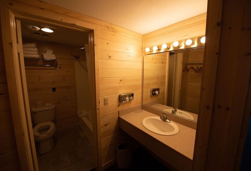 Номер Deluxe с Видом, Quality Inn & Suites Beachfront