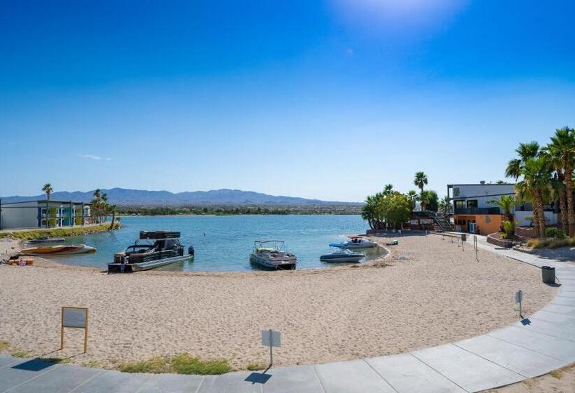 סוויטה משפחתית, The Nautical Beachfront Resort