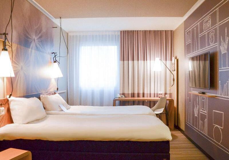 스탠다드 룸 바다 전망, Holiday Inn Express & Suites Oceanfront Daytona Beach Shores, An Ihg