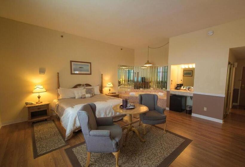 キングサイズベッドのスイートルーム, Riveredge Resort