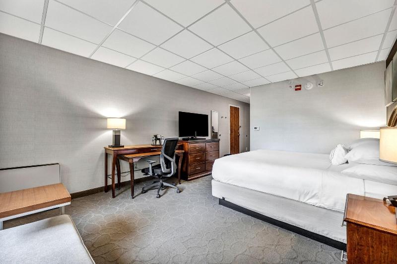 Студия Deluxe, Delta Hotels By Marriott Mount Pleasant