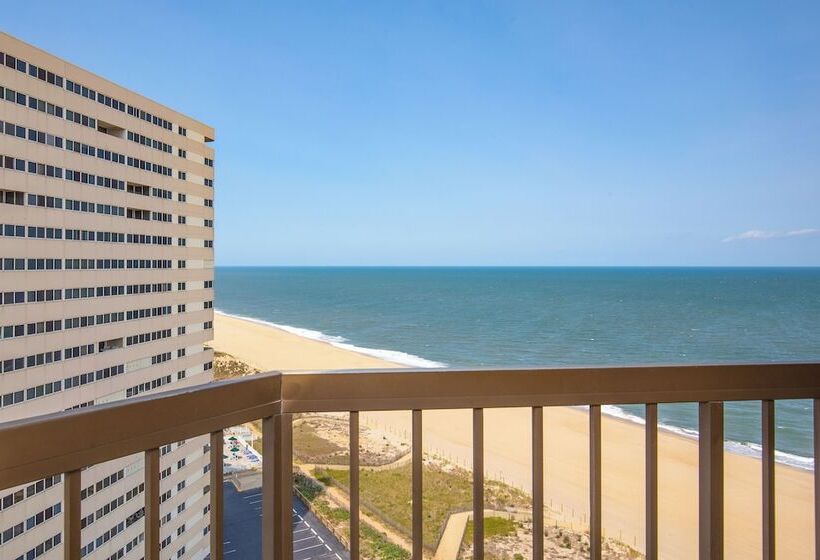 سوئیت پریمیوم با چشم‌انداز دریا, Ashore Resort & Beach Club