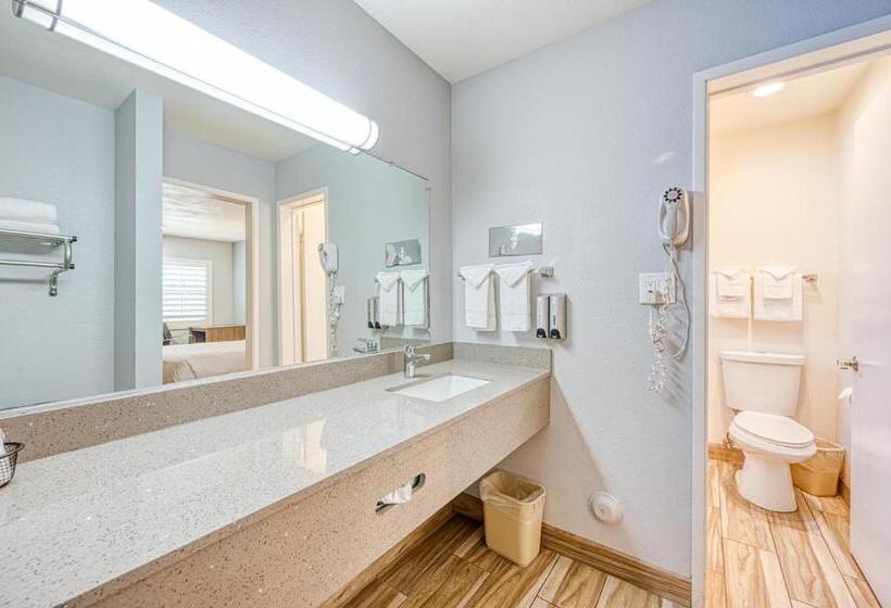 Семейный Номер, Vagabond Inn San Luis Obispo