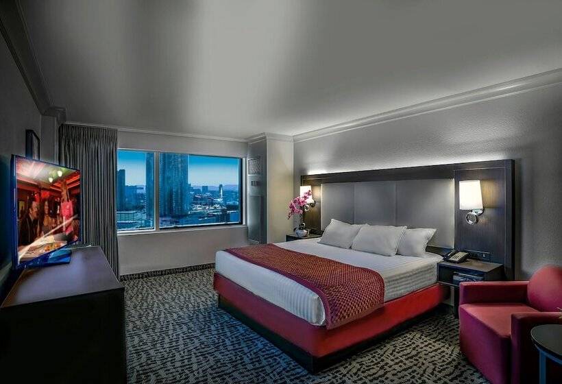 اتاق استاندارد, The Strat Hotel, Casino & Tower