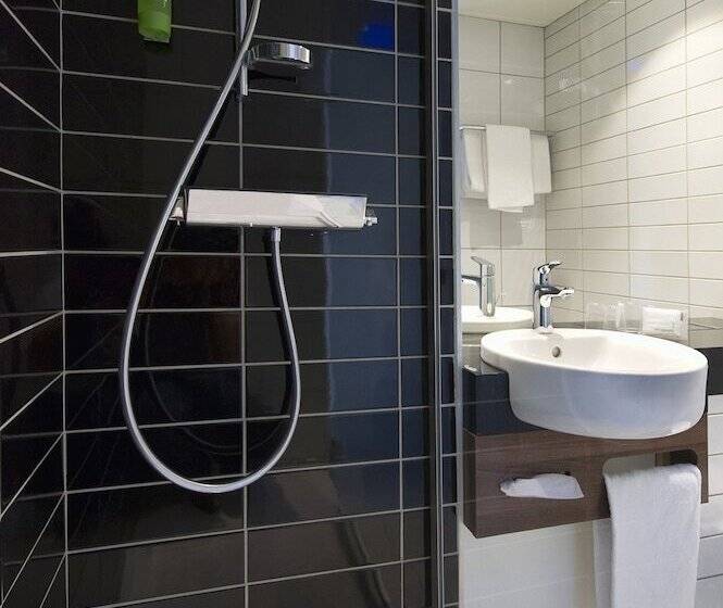 اتاق استاندارد, Holiday Inn Express Lille Centre, An Ihg