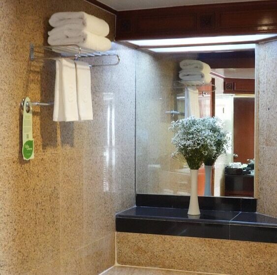 Номер Superior, Centara Riverside Hotel Chiang Mai