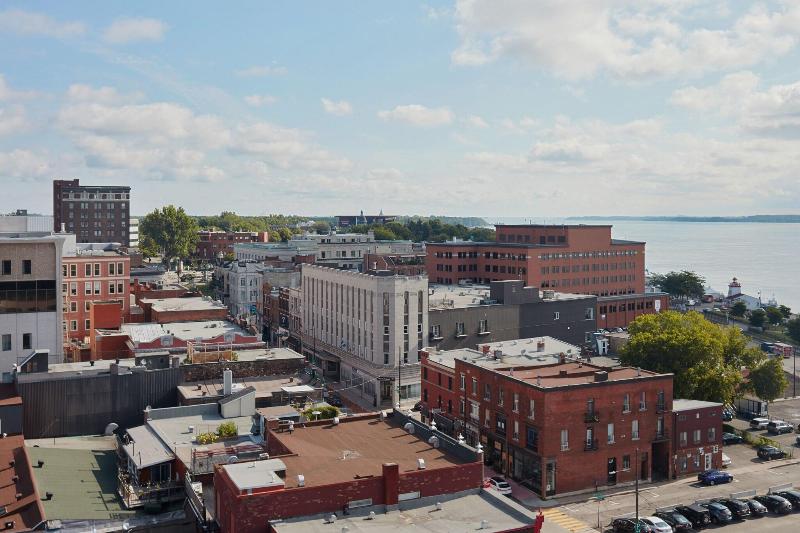 キングサイズベッドのスタンダードルーム, Delta Hotels By Marriott Trois Rivieres Conference Centre