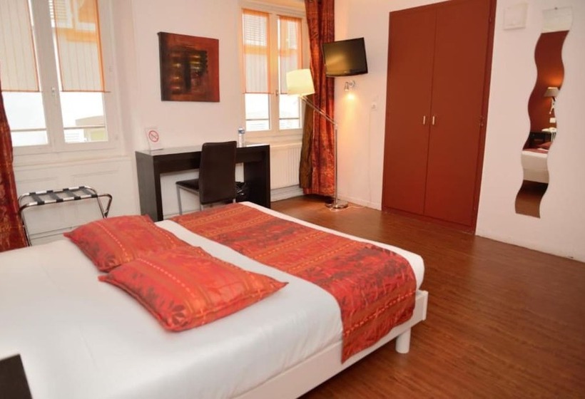 Номер Стандарт, Etc...hôtel   Strasbourg Hyper Centre