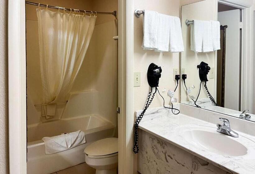 Стандартный Номер Кровать Кинг, Motel 6 Abbeville, Al