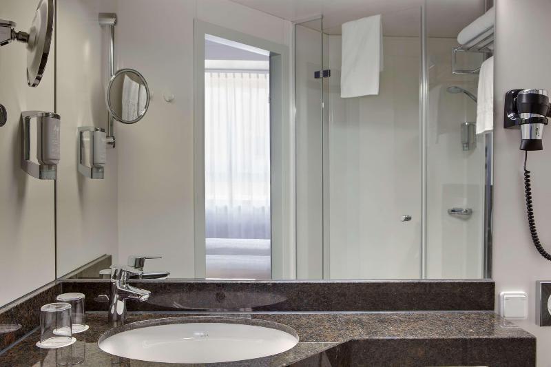 Номер Стандарт, Intercityhotel Kassel