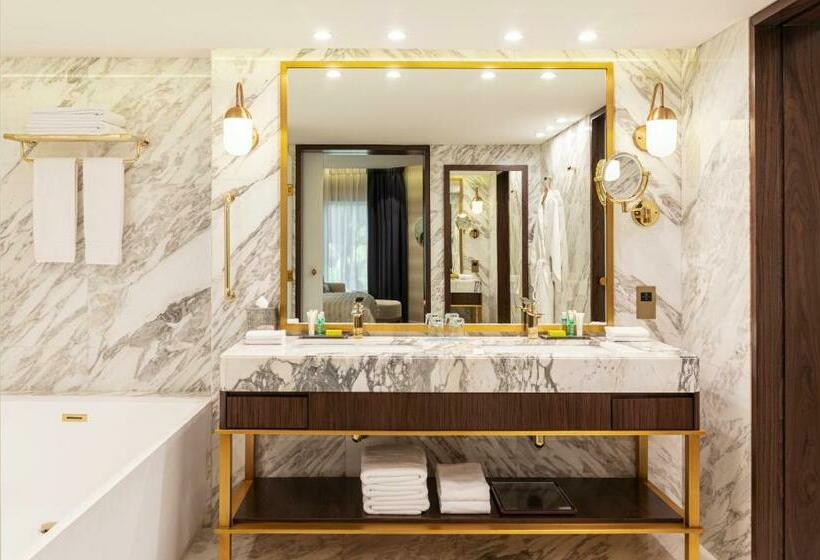 Люкс Премиум, Le Méridien Dubai Hotel & Conference Centre