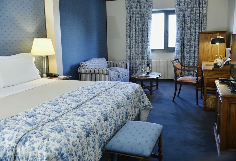 Полулюкс, Las Hayas Ushuaia Resort