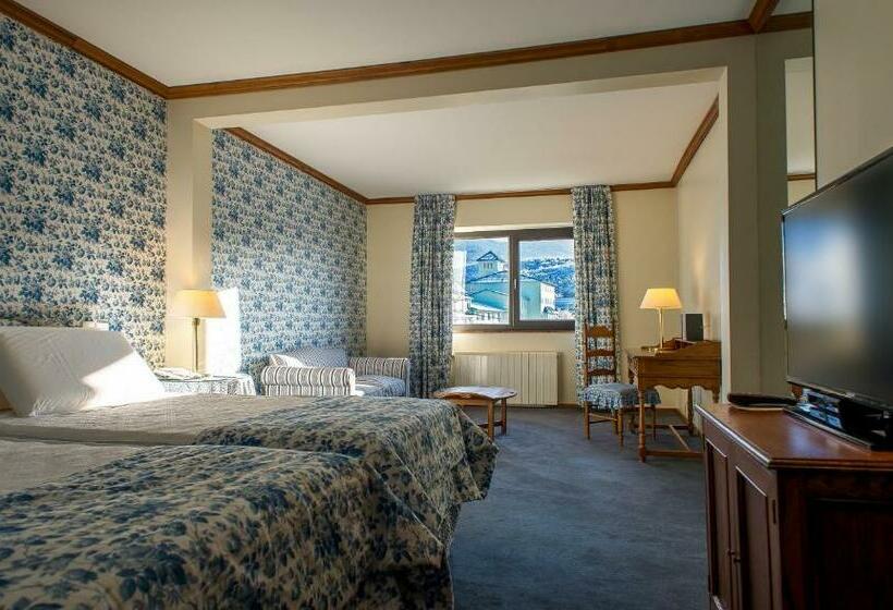 Полулюкс, Las Hayas Ushuaia Resort