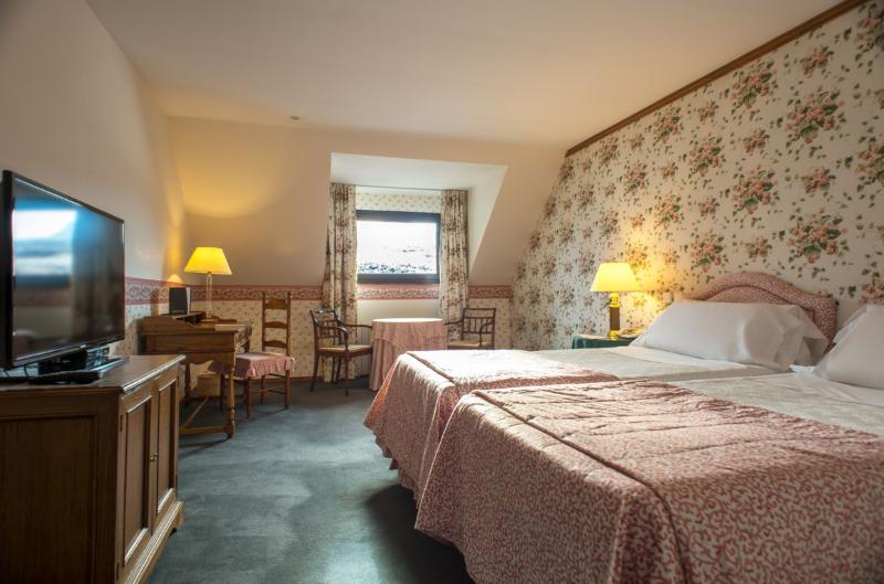 Полулюкс, Las Hayas Ushuaia Resort