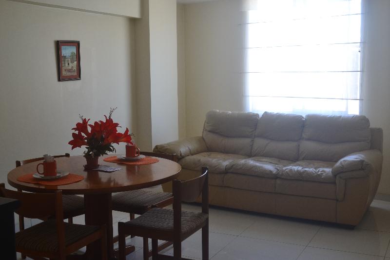 סוויטה אקזקיוטיב, Suite Service Apart