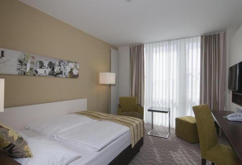 Номер Стандарт, Holiday Inn Munich Unterhaching, An Ihg