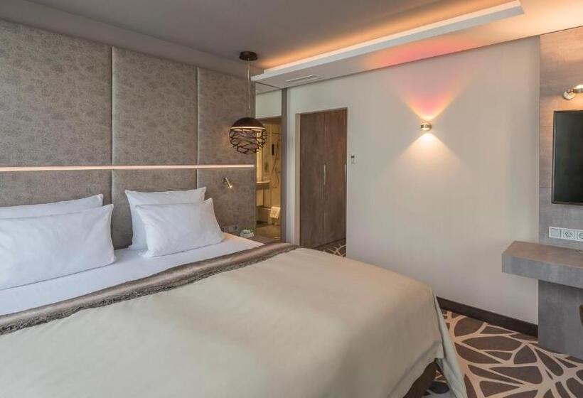 Люкс, Holiday Inn Munich Unterhaching, An Ihg