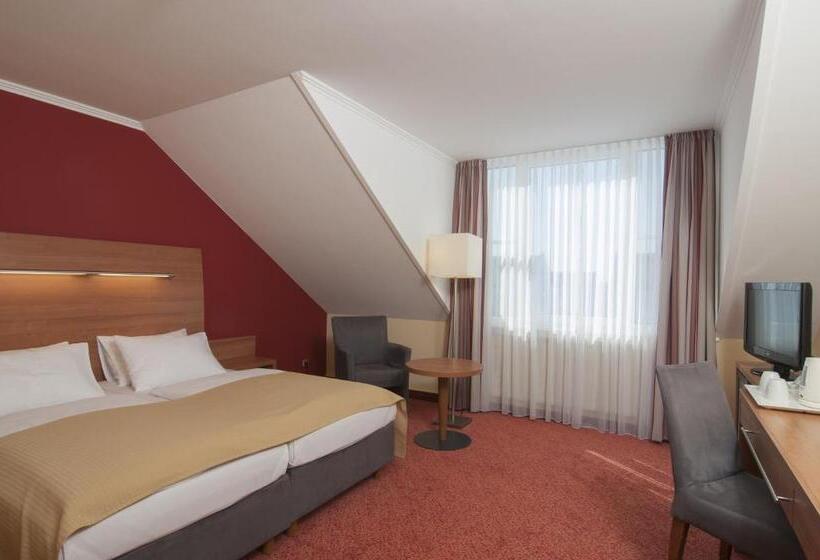 Номер Стандарт, Holiday Inn Munich Unterhaching, An Ihg