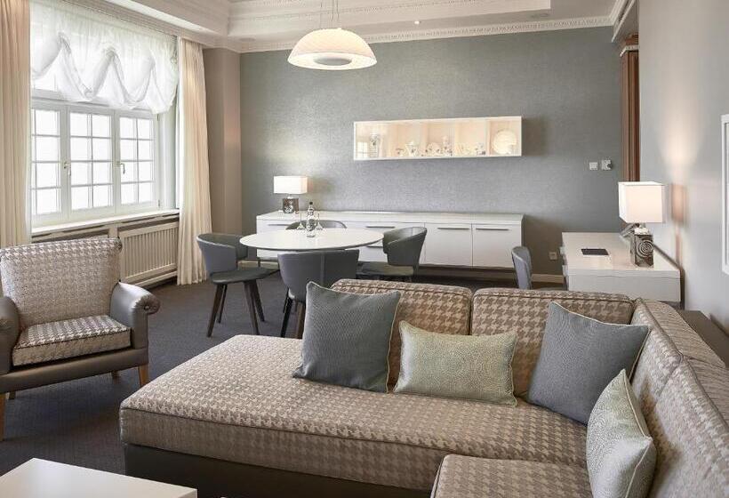 Suite mit Meerblick, A Rosa Kurhaus Binz