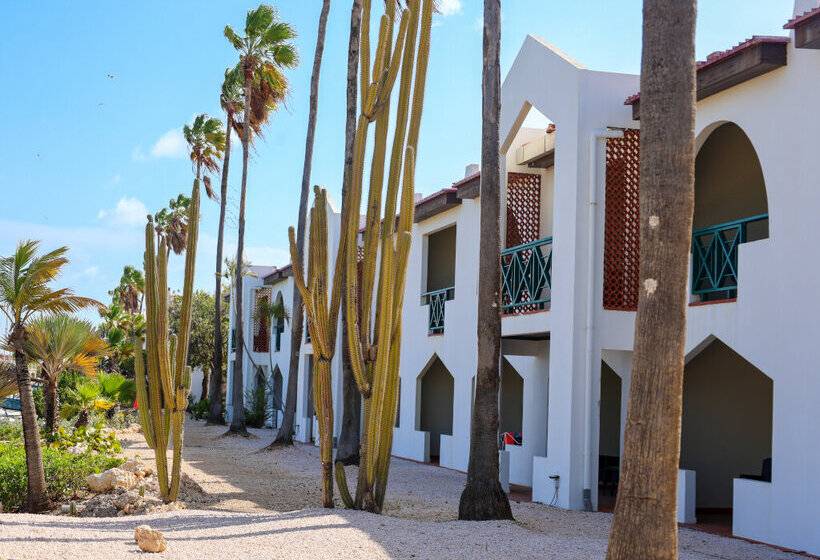 سوییت جونیور با چشم‌انداز استخر, Van Der Valk Plaza Beach & Dive Resort Bonaire