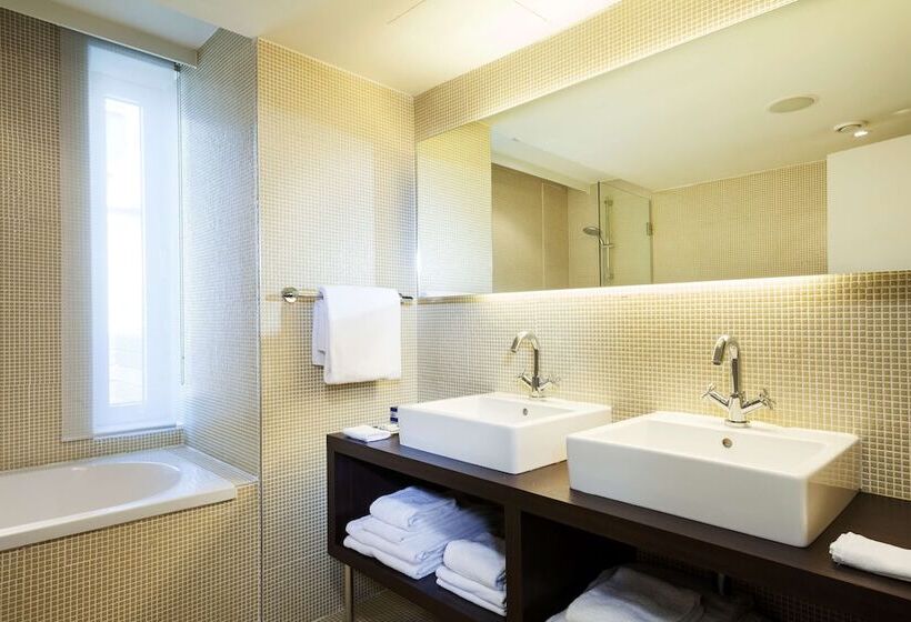 اتاق استاندارد, Park Inn By Radisson Antwerp City Centre