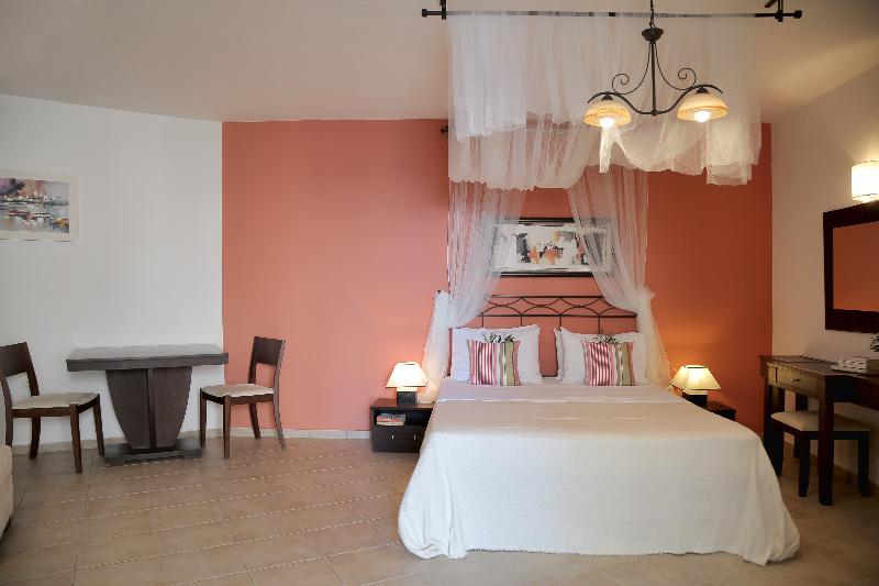 Люкс, Hilton San Salvador