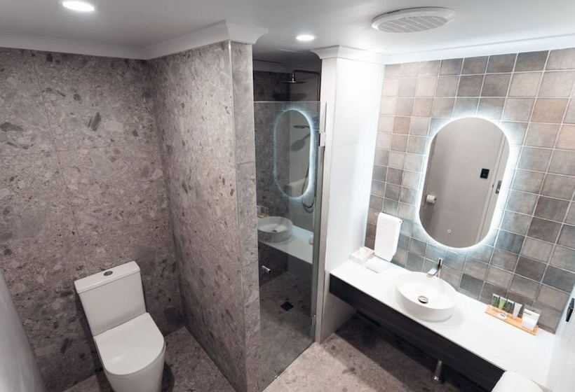 Номер Deluxe, Discovery Resorts   Kings Canyon