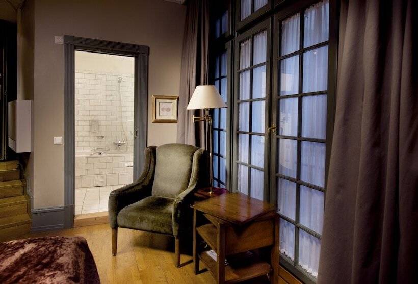 디럭스 룸, Clarion Collection Hotel Bastion