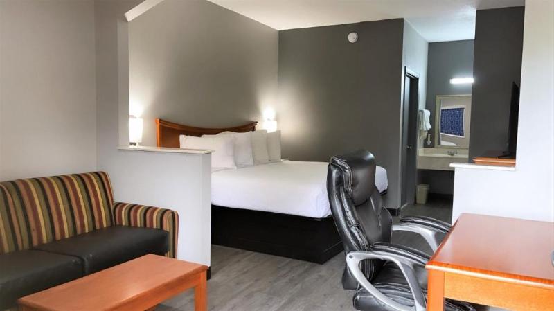 Номер Deluxe Кровать Кинг, Days Inn By Wyndham North Little Rock Maumelle
