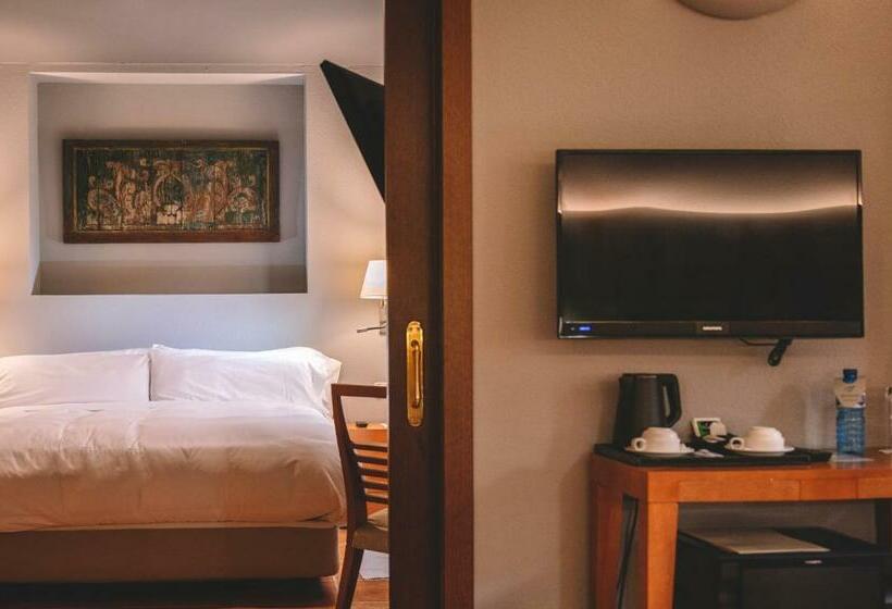Полулюкс, Abba Xalet Suites