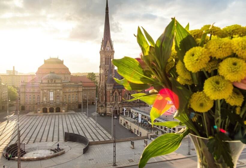 Номер Премиум, An Der Oper