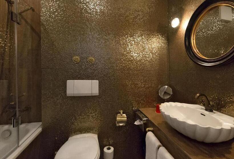 سوییت جونیور, Dormero Hotel München Kirchheim Messe