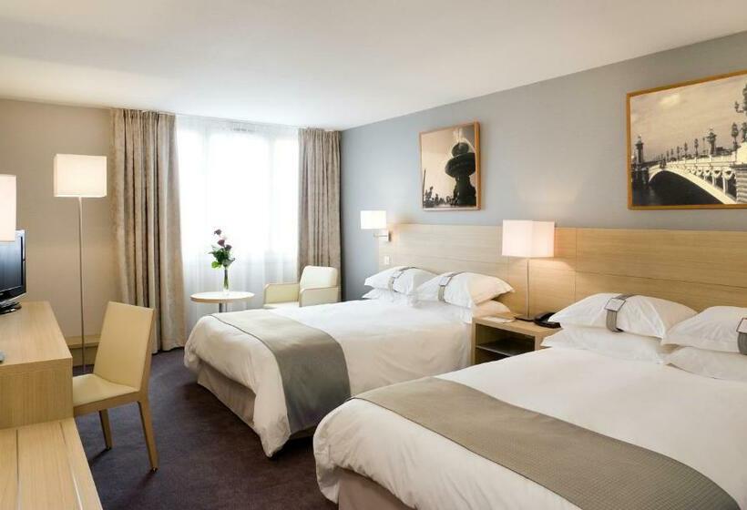 Семейный Номер, Inn Paris CDG Airport