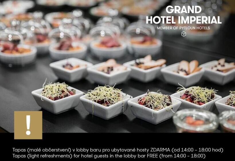 غرفة ديلوكس رباعية, Pytloun Grand Hotel Imperial