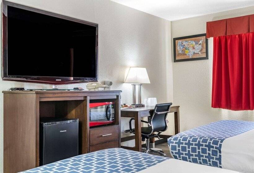 ２ダブルベッドのスタンダードルーム, Econo Lodge Fallon Naval Air Station Area