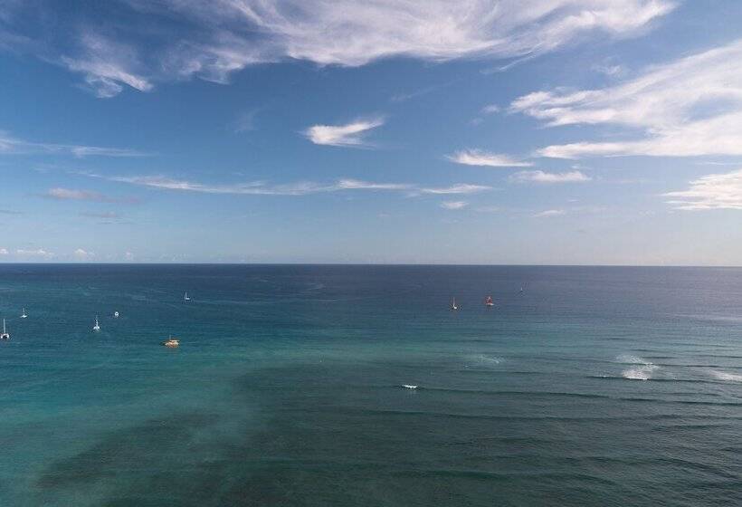 Номер Стандарт 2 Двуспальные Кровати, Sheraton Waikiki Beach Resort