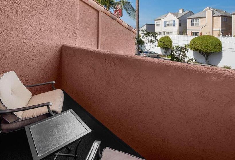 Номер Deluxe Кровать Кинг, Best Western Plus Redondo Beach Inn